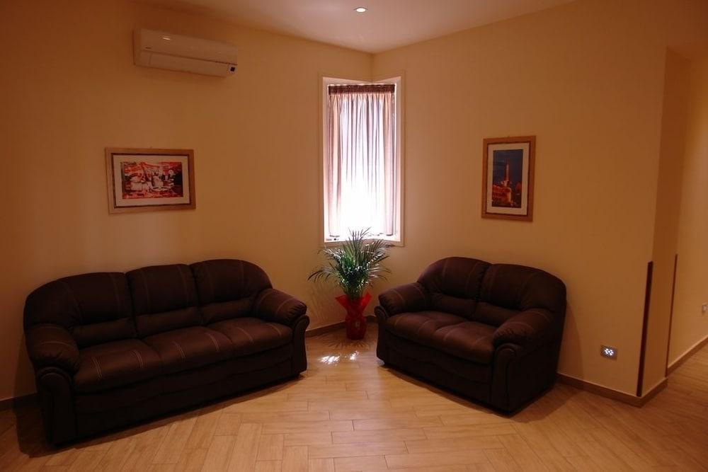 Hotel Sofia Catania Esterno foto